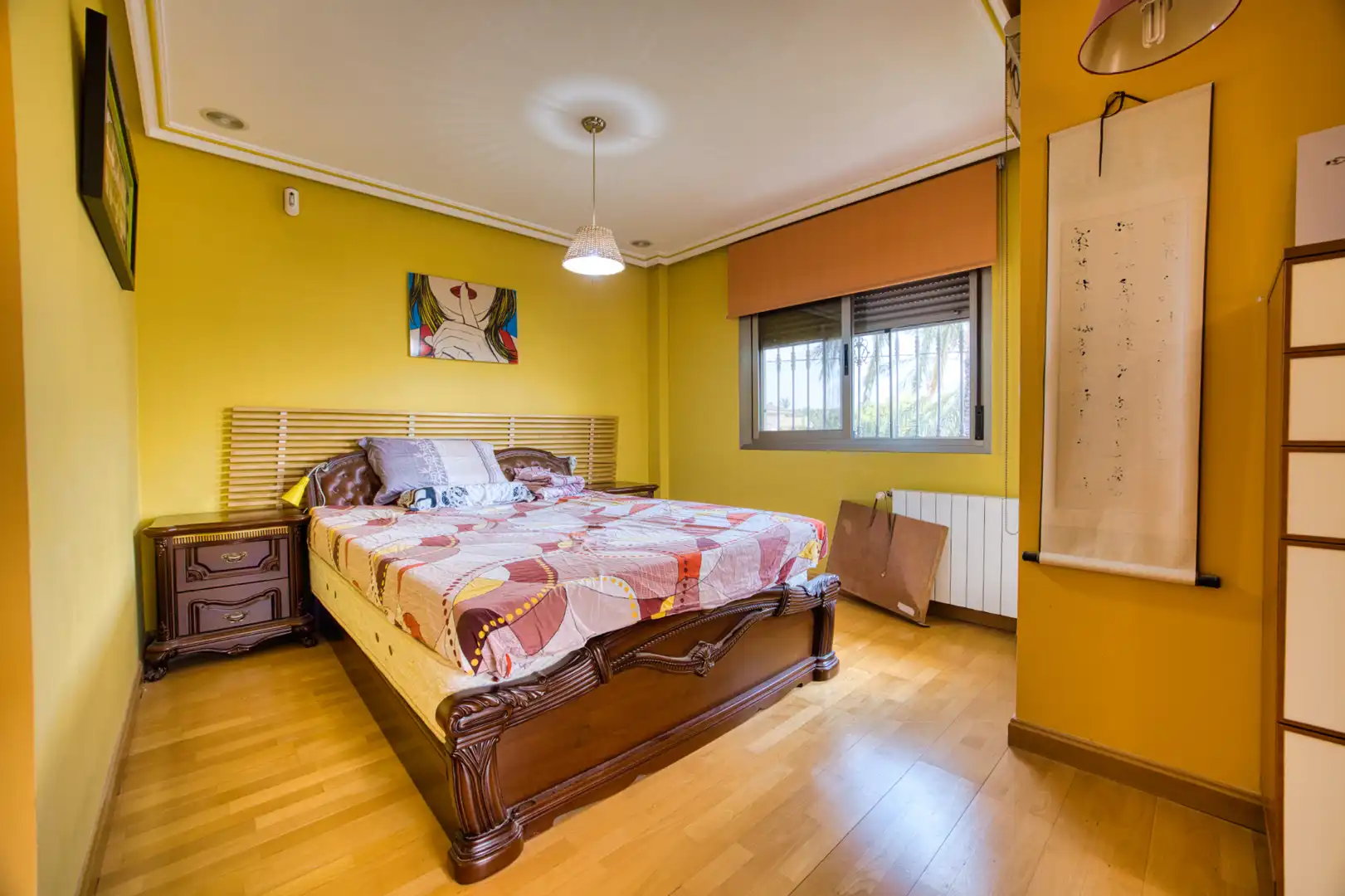 Schlafzimmer von Haus oder Chalet zum Verkauf in Elche / Elx mit Klimaanlage, Heizung und Privatgarten