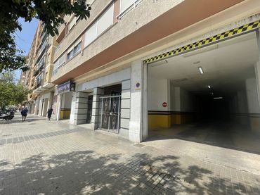 Local comercial de lloguer a Valencia - AUSIÀS MARCH