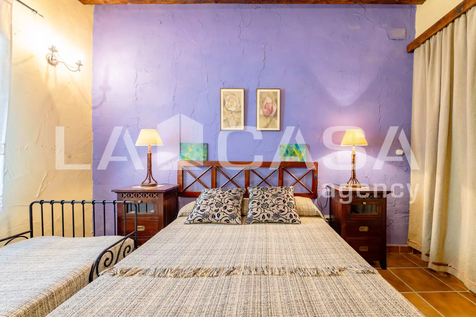 Dormitori de Casa o xalet en venda en Requena