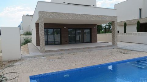 Fantástica villa con piscina, jardín y muchas extras para estrenar., imagen 2
