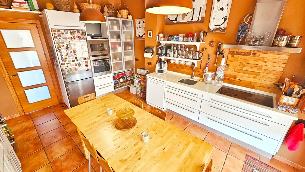 Cocina de Casa o chalet en venta en Cañaveral de León con Aire acondicionado, Jardín privado y Terraza