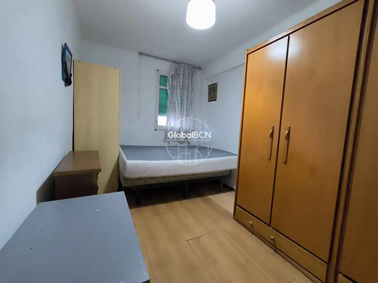 Habitación de Piso en venta en L'Hospitalet de Llobregat con Aire acondicionado