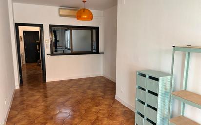Living room of Flat to rent in  Barcelona Capital  with Air Conditioner, Heating and Oven