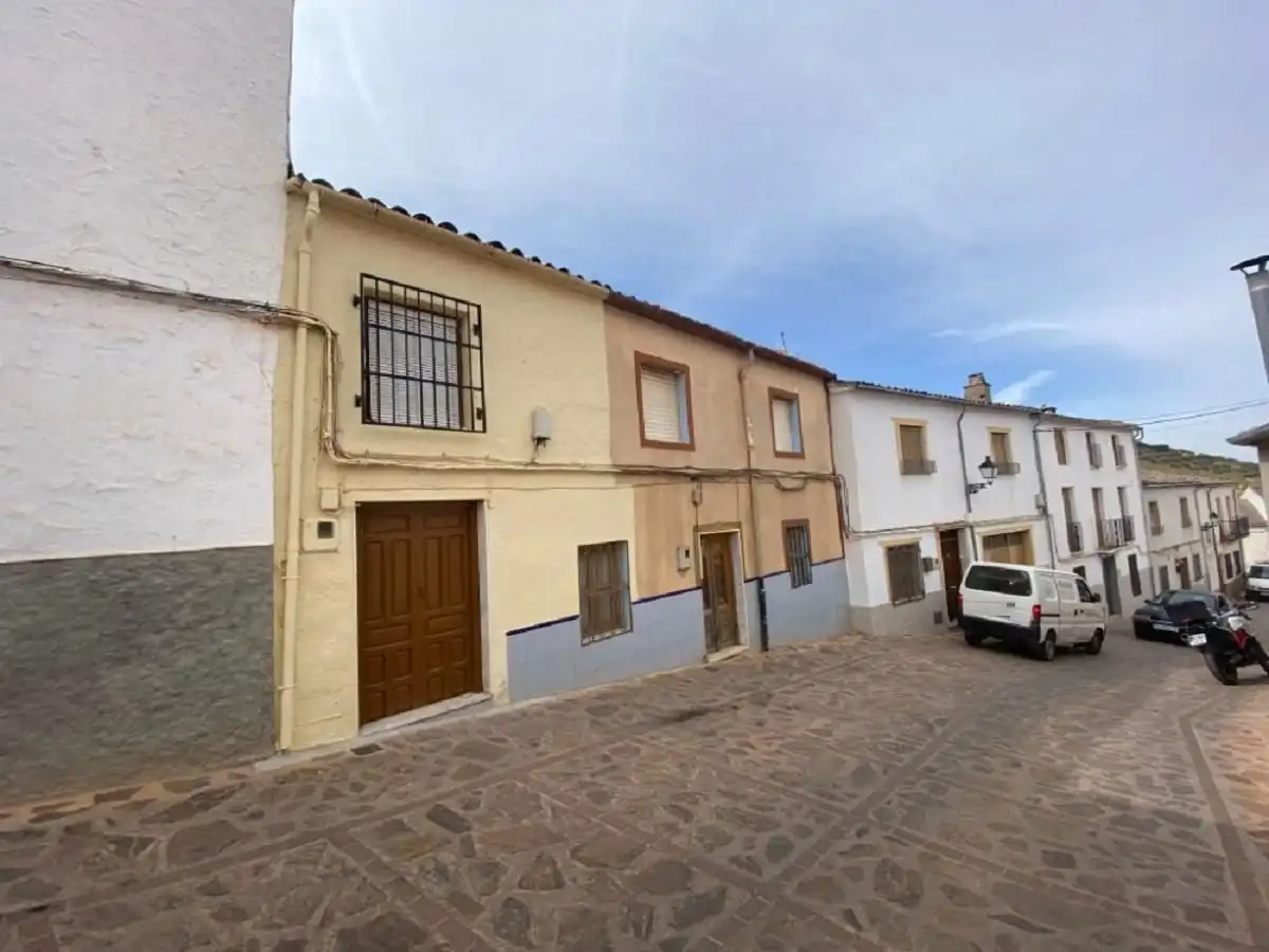 Vista exterior de Casa o chalet en venta en Santisteban del Puerto