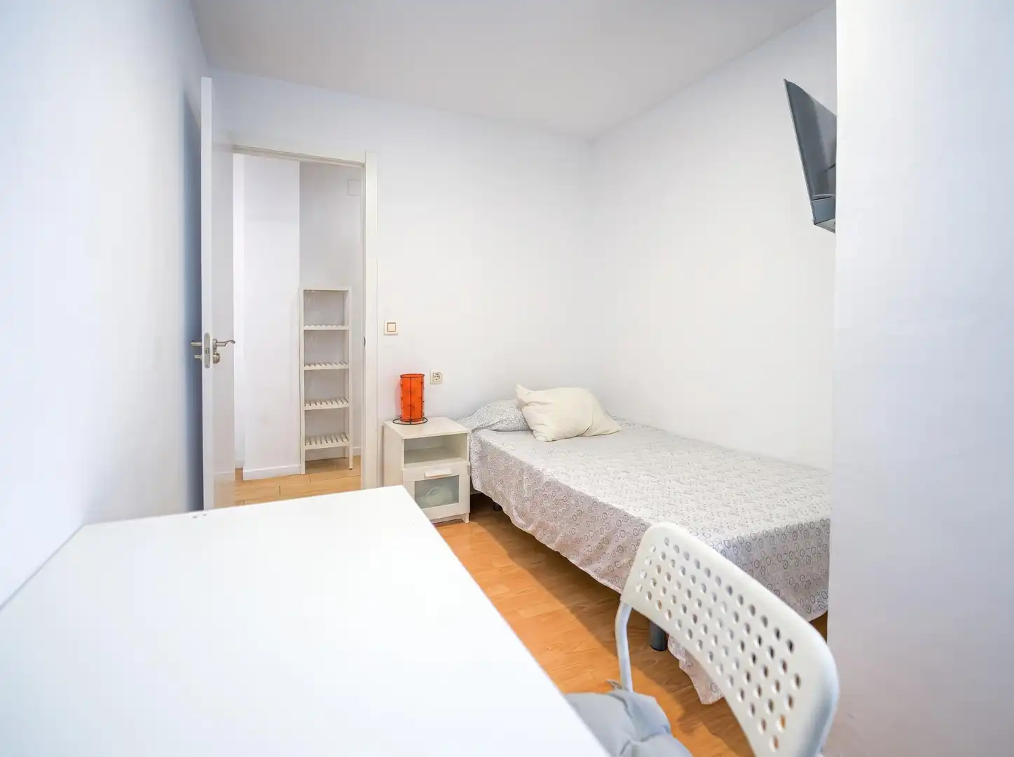 Bedroom of Houses for sale in Tomares  with Air Conditioner, Private garden and Terrace