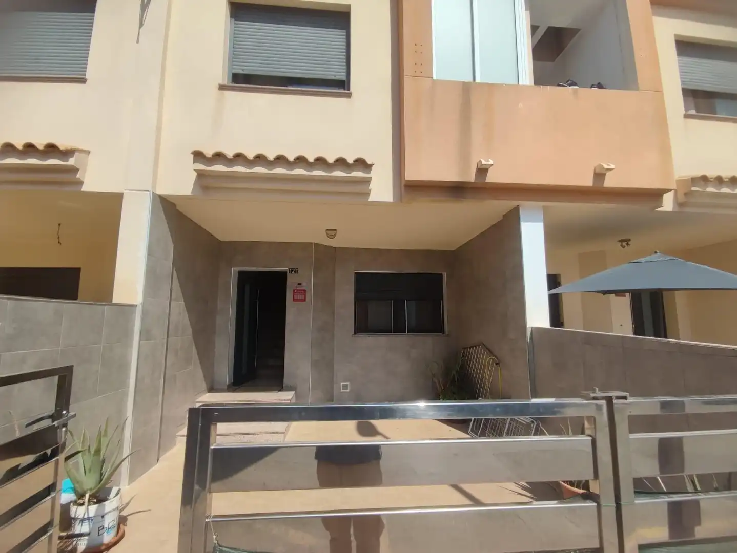 Vista exterior de Casa adosada en venta en Torre-Pacheco con Balcón