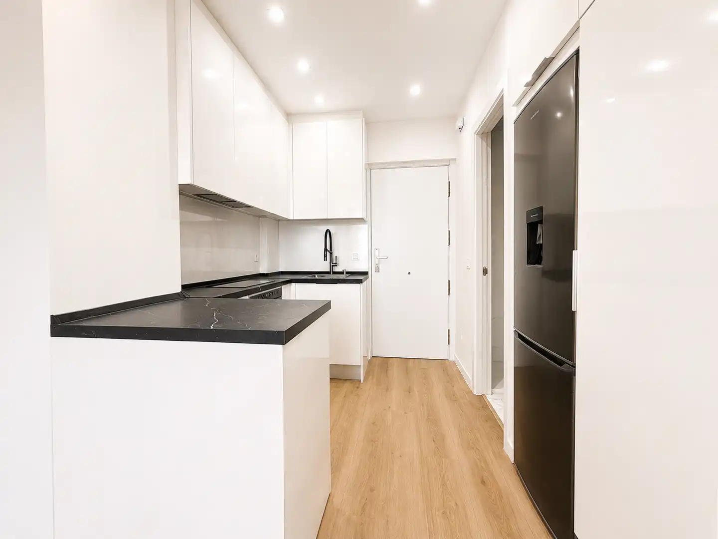 Cocina de Estudio en venta en Benalmádena con Aire acondicionado y Terraza