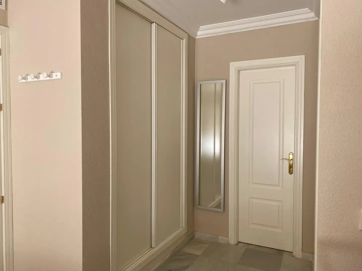 Bedroom of Apartments for rent in Marbella  with Air Conditioner, Furnished and Oven