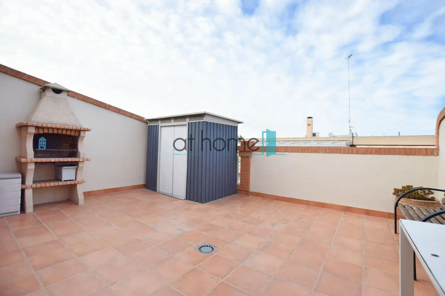 Flat for rent in Avinguda del País Valencià, Centro