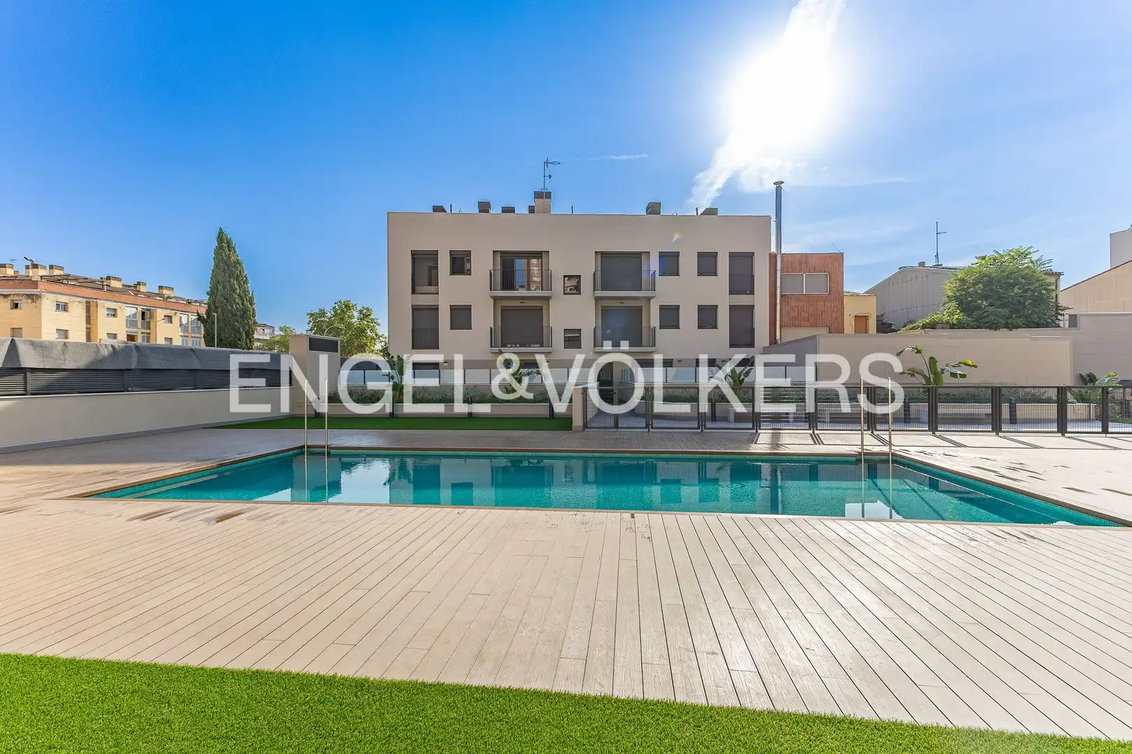 Piscina de Planta baja de alquiler en Sabadell con Aire acondicionado, Calefacción y Terraza