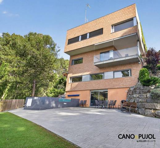 Casa-chalet en Venta en Les Fonts
