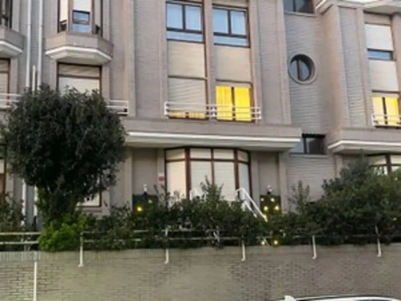 Außenansicht von Maisonette zum Verkauf in Leioa mit Heizung, Privatgarten und Parkett