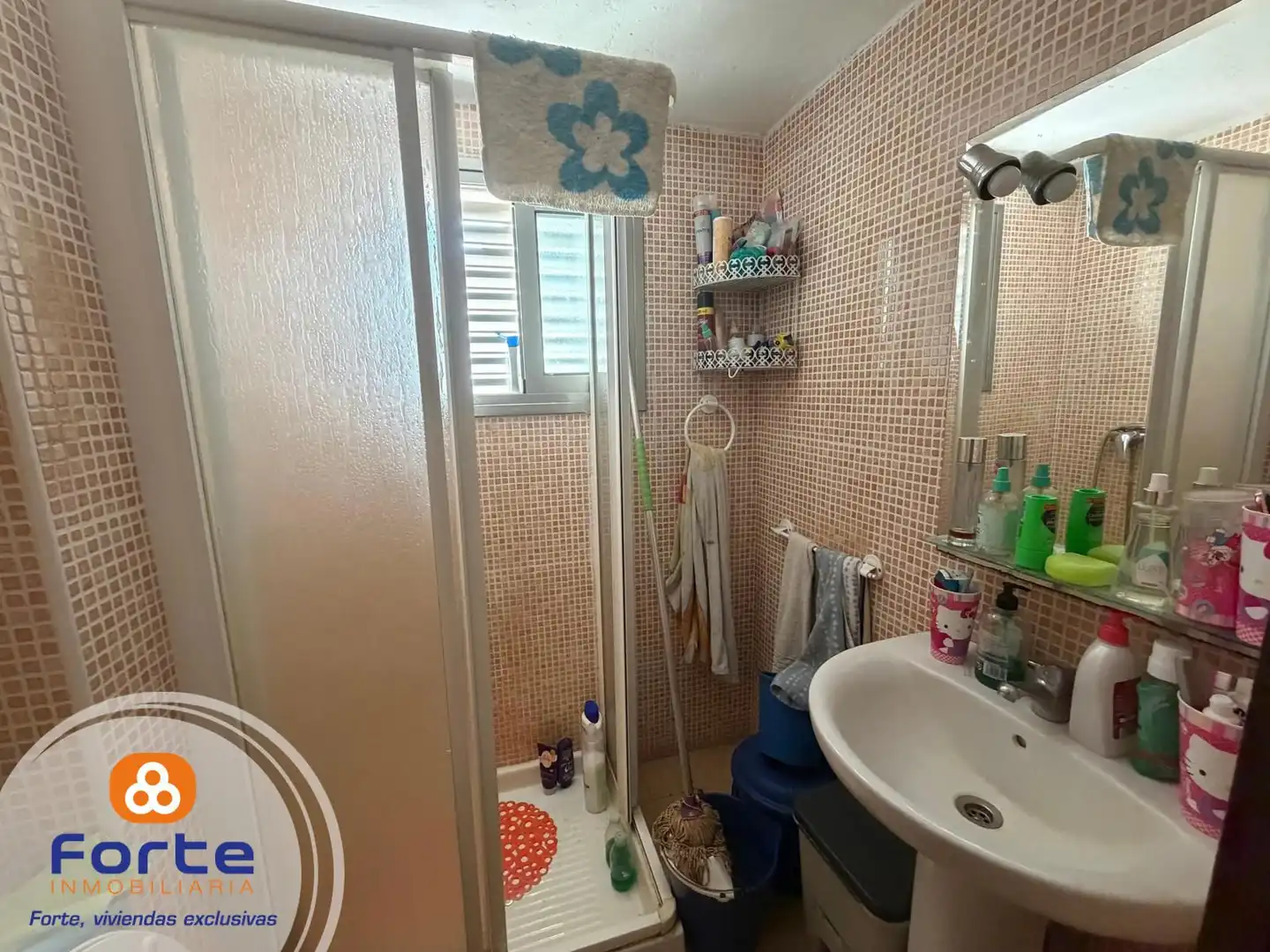 Baño de Piso en venta en Córdoba con Aire acondicionado y Calefacción