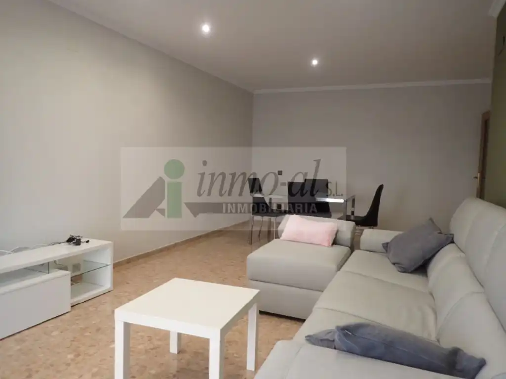 Sala d'estar de Pis en venda en Castellón de la Plana / Castelló de la Plana amb Aire condicionat i Balcó