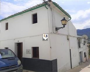 Exterior view of Single-family semi-detached for sale in Carcabuey  with Terrace and Internet