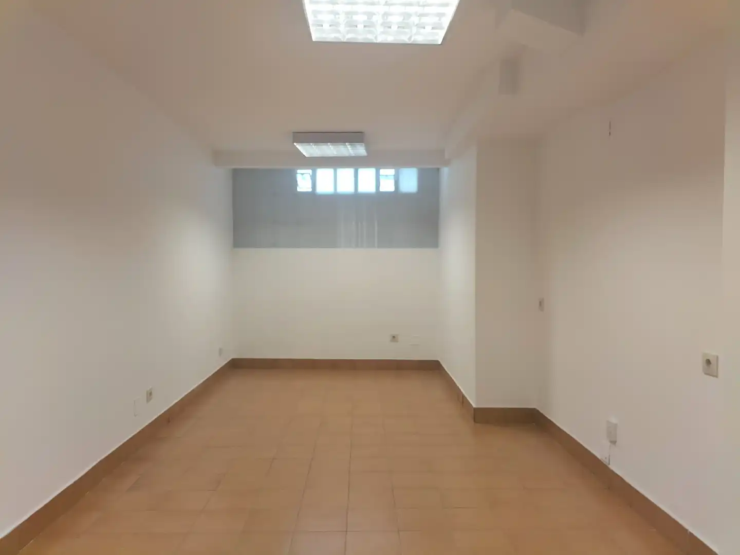Büro zum Verkauf in Praza Pontevedra, Ensanche