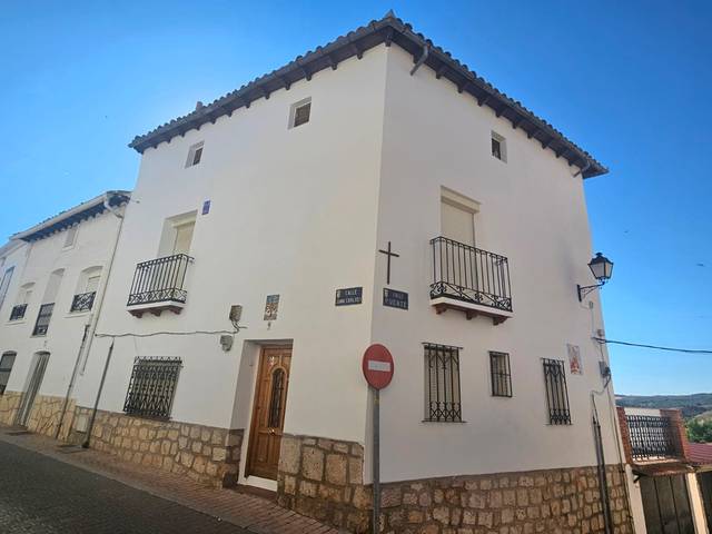 Casa adosada en Venta en Orusco de Tajuña