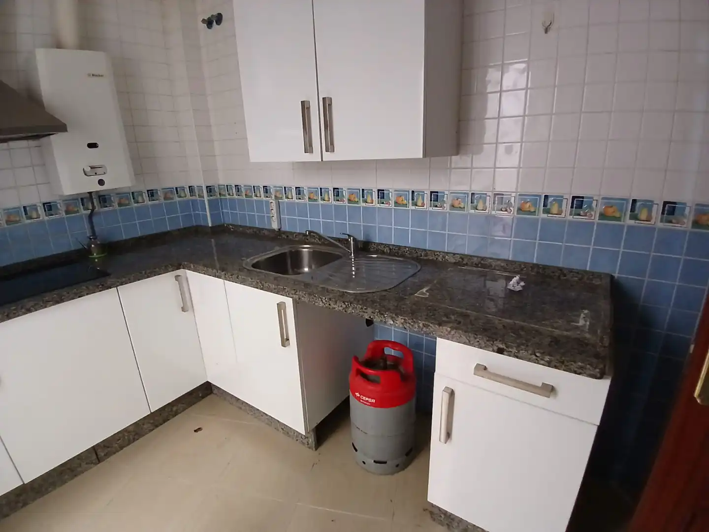 Küche von Wohnung zum Verkauf in Alcalá del Río mit Klimaanlage
