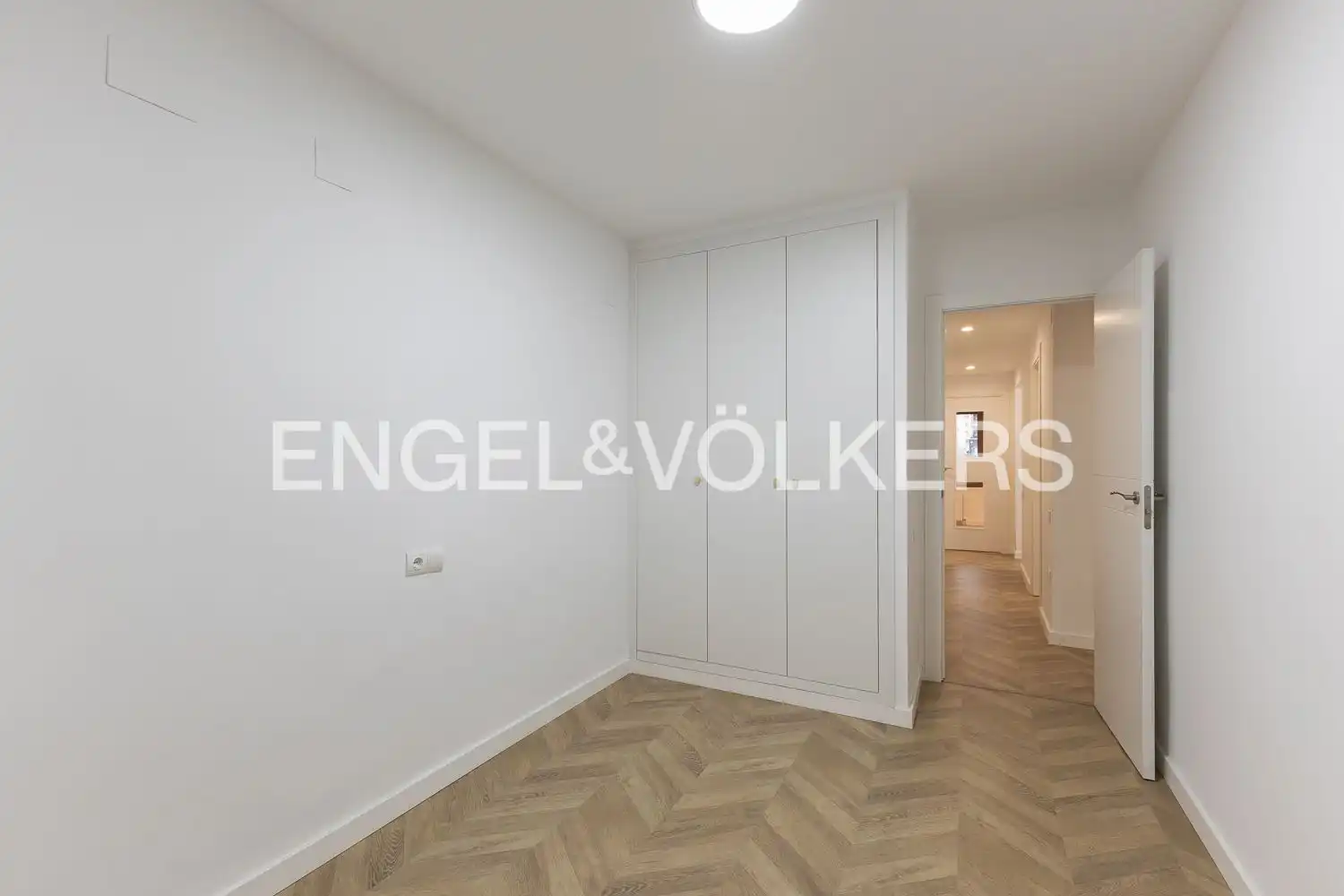 Piso en venta en Valencia con Aire acondicionado, Calefacción y Parquet