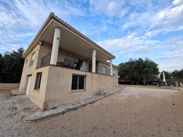 Casa-chalet en Venta en Sant Josep - Zona Hospital