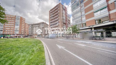 Foto 2 de Piso en venta en Circular, Valladolid Capital