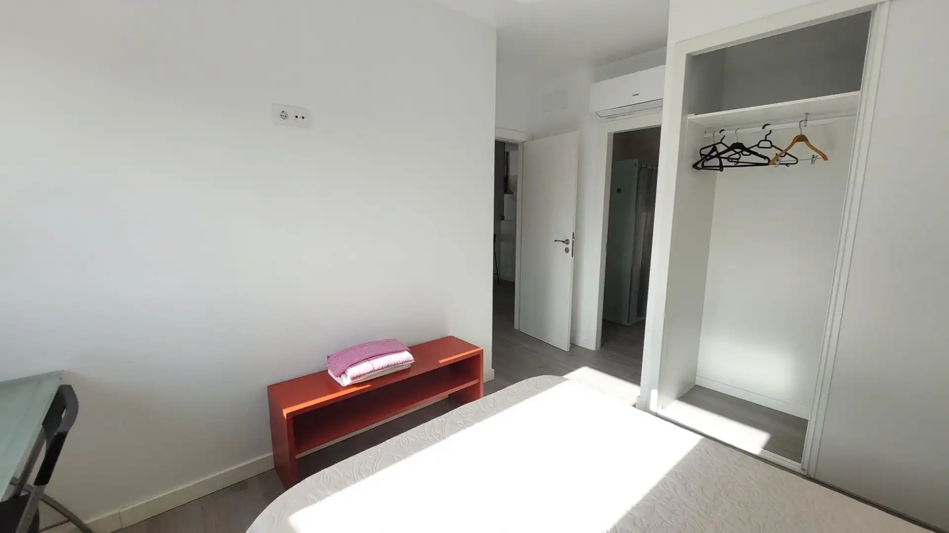 Schlafzimmer von Erdgeschoss zum Verkauf in Vigo 