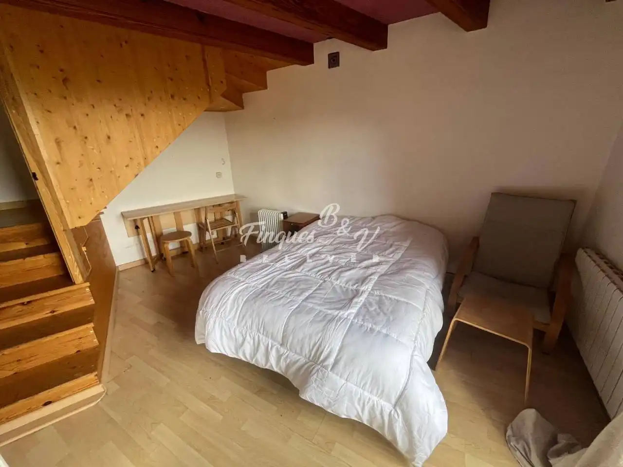 Dormitori de Casa o xalet en venda en El Pont de Bar amb Calefacció, Jardí privat i Parquet