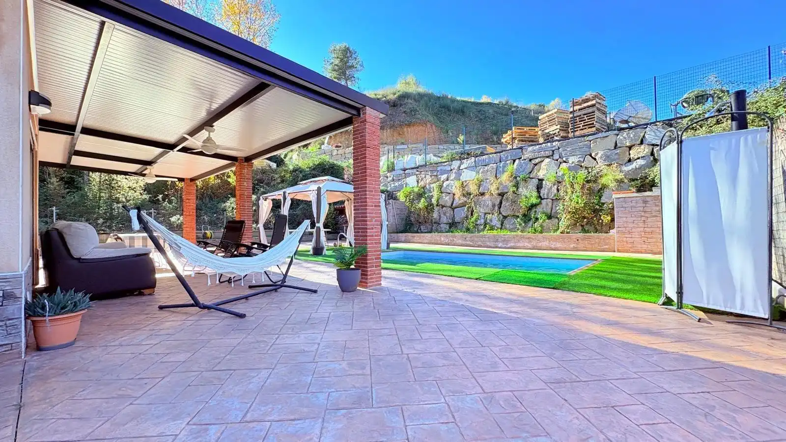 Terraza de Casa o chalet en venta en Castellar del Vallès con Aire acondicionado, Jardín privado y Terraza
