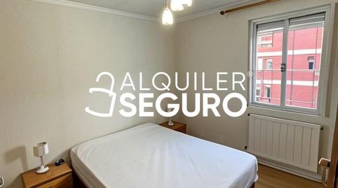 Foto 2 de Piso de alquiler en De Cartaya, Campamento, Madrid Capital