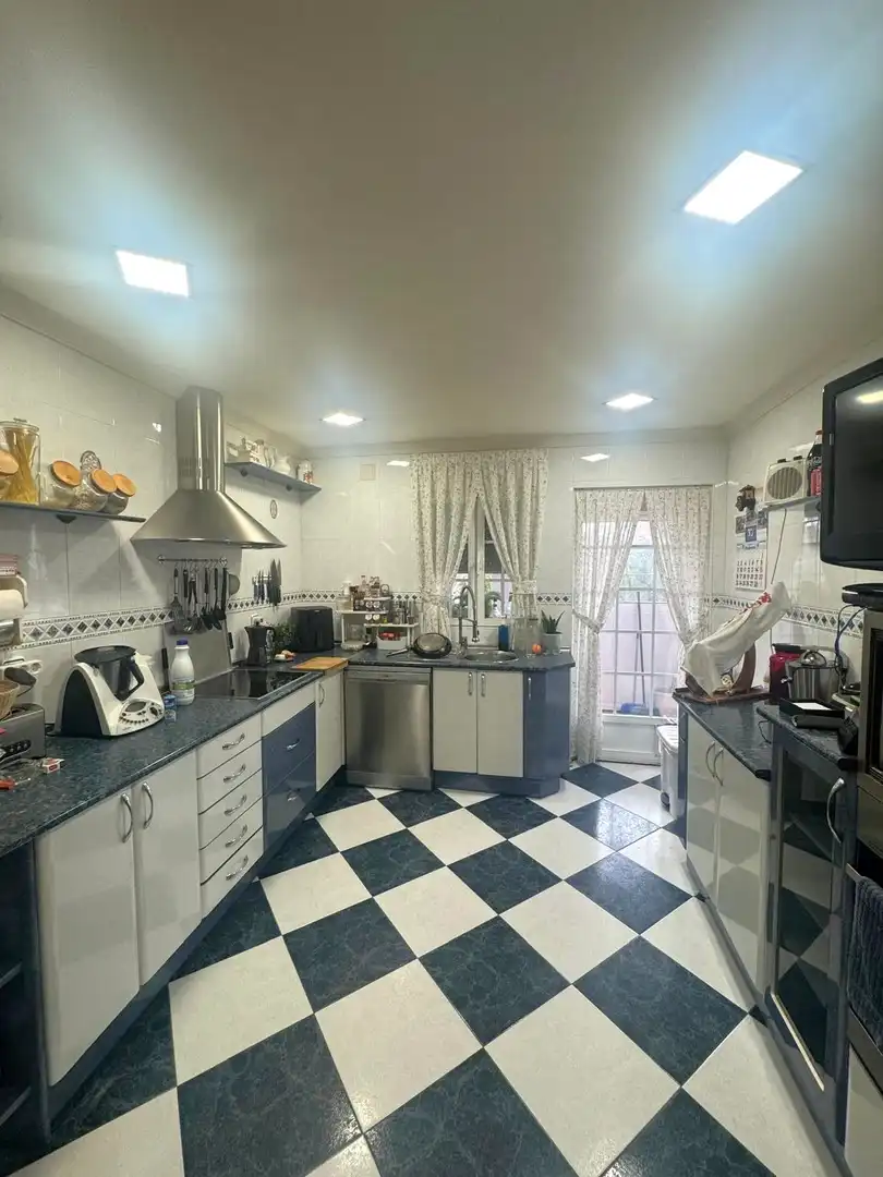 Casa con piscina en venta en Torrejón del Rey, imagen 5