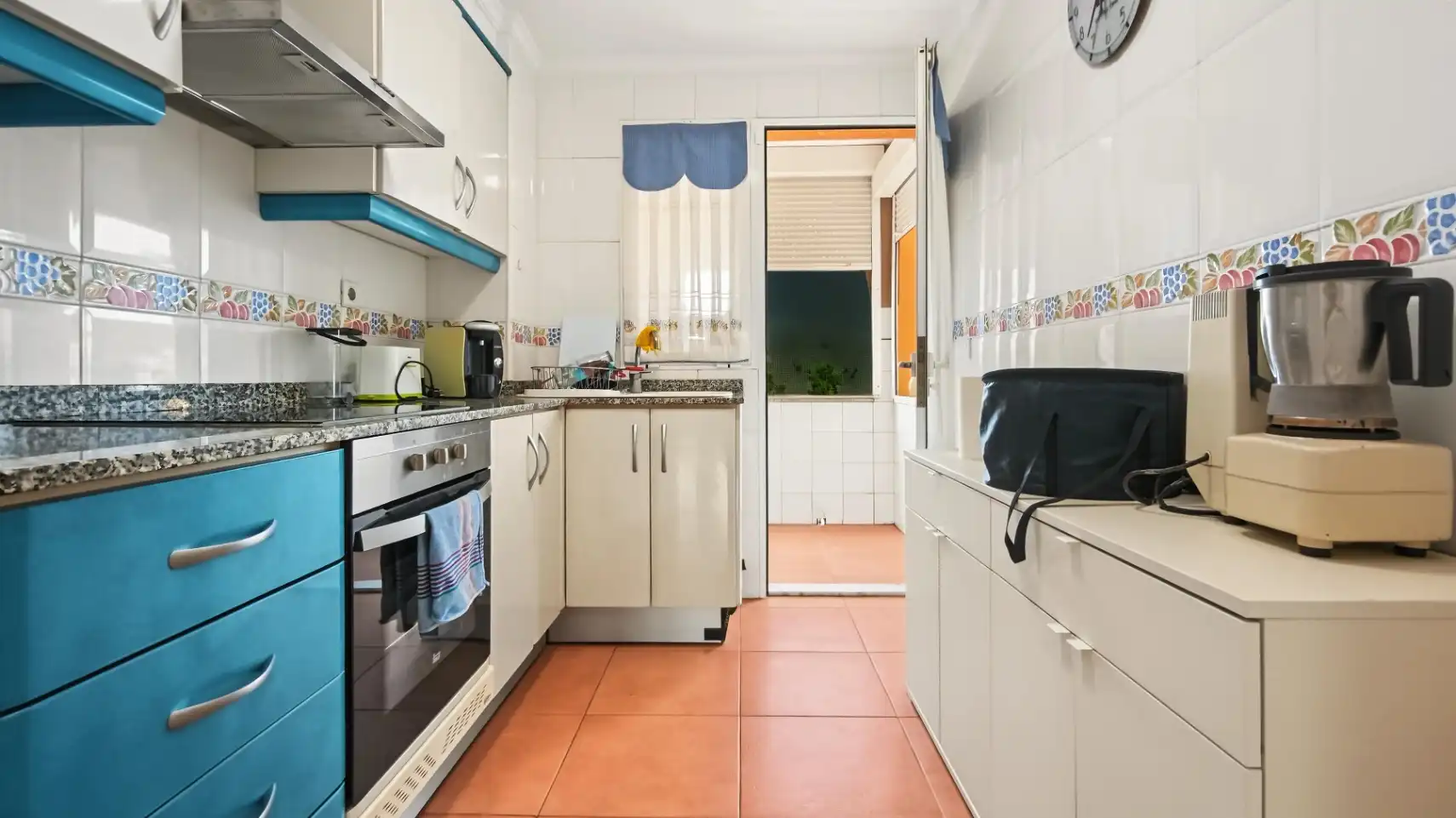 Cocina de Apartamento en venta en Dénia con Aire acondicionado, Calefacción y Jardín privado