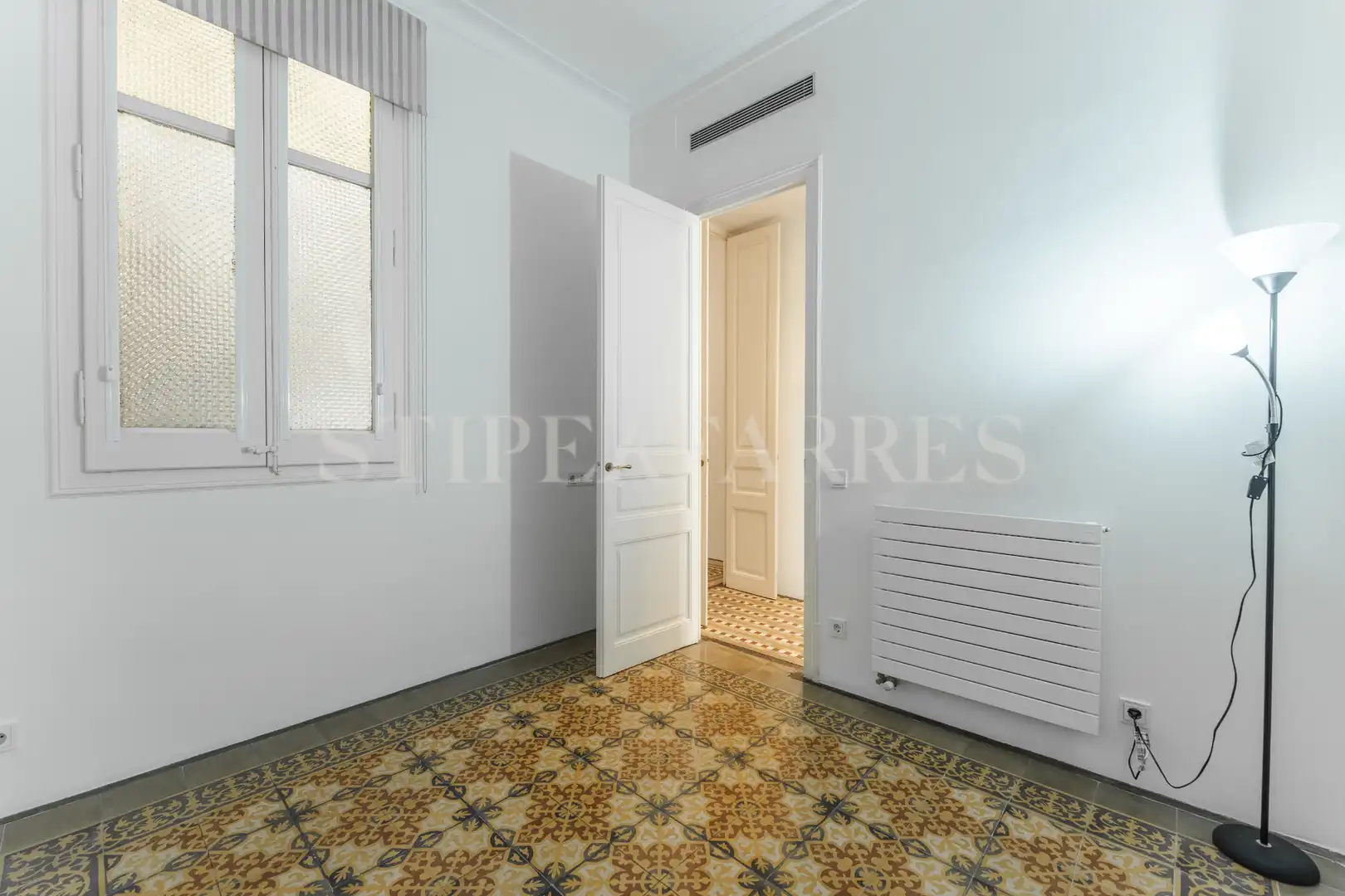 Habitación de Piso de alquiler en Barcelona con Aire acondicionado, Calefacción y Amueblado