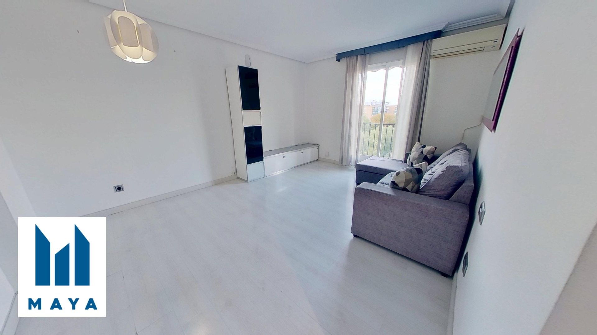 Bedroom of Flat to rent in Fuenlabrada  with Air Conditioner and Heating