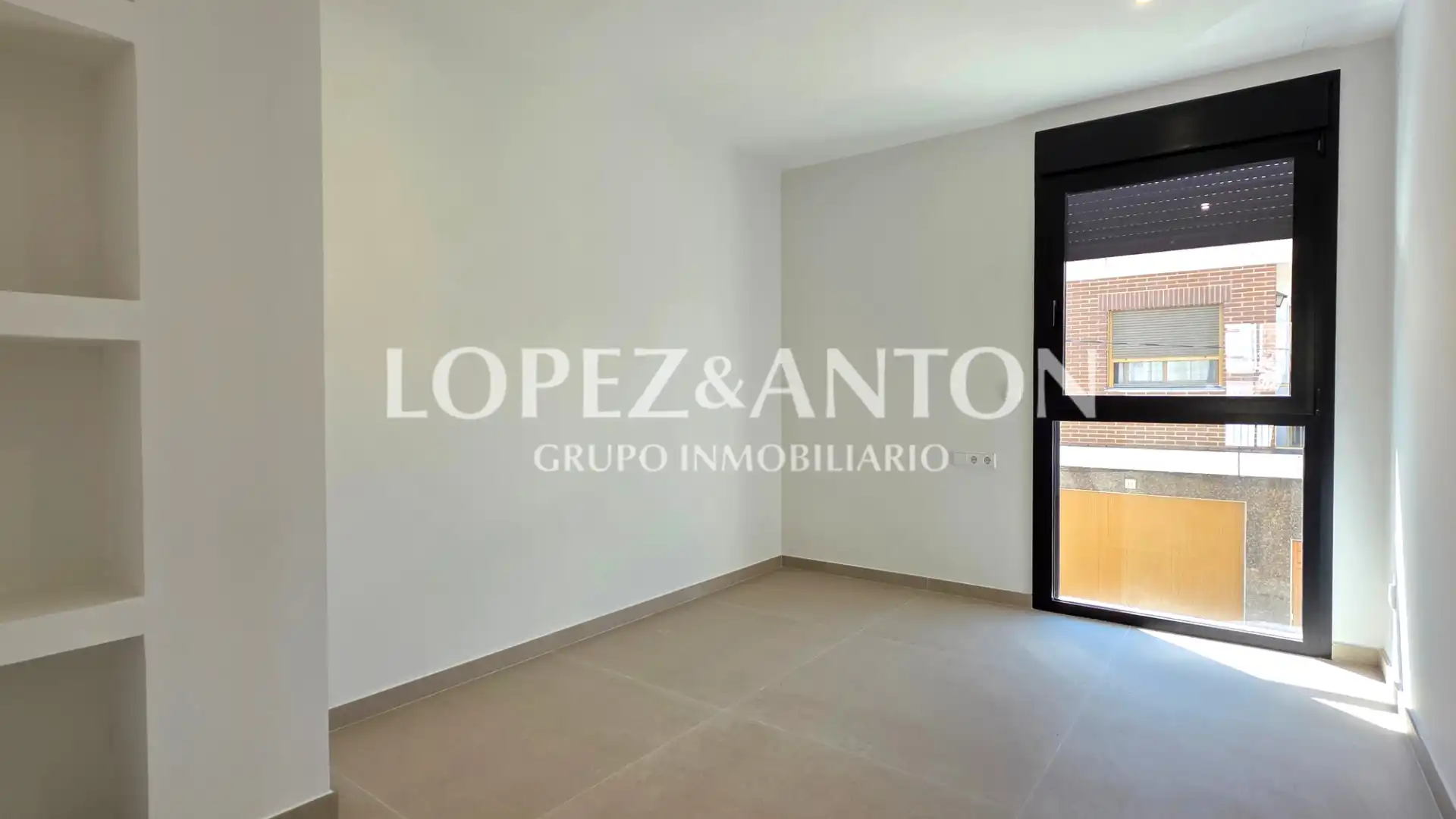 Casa adosada en venta en Benaguasil con Aire acondicionado, Calefacción y Terraza
