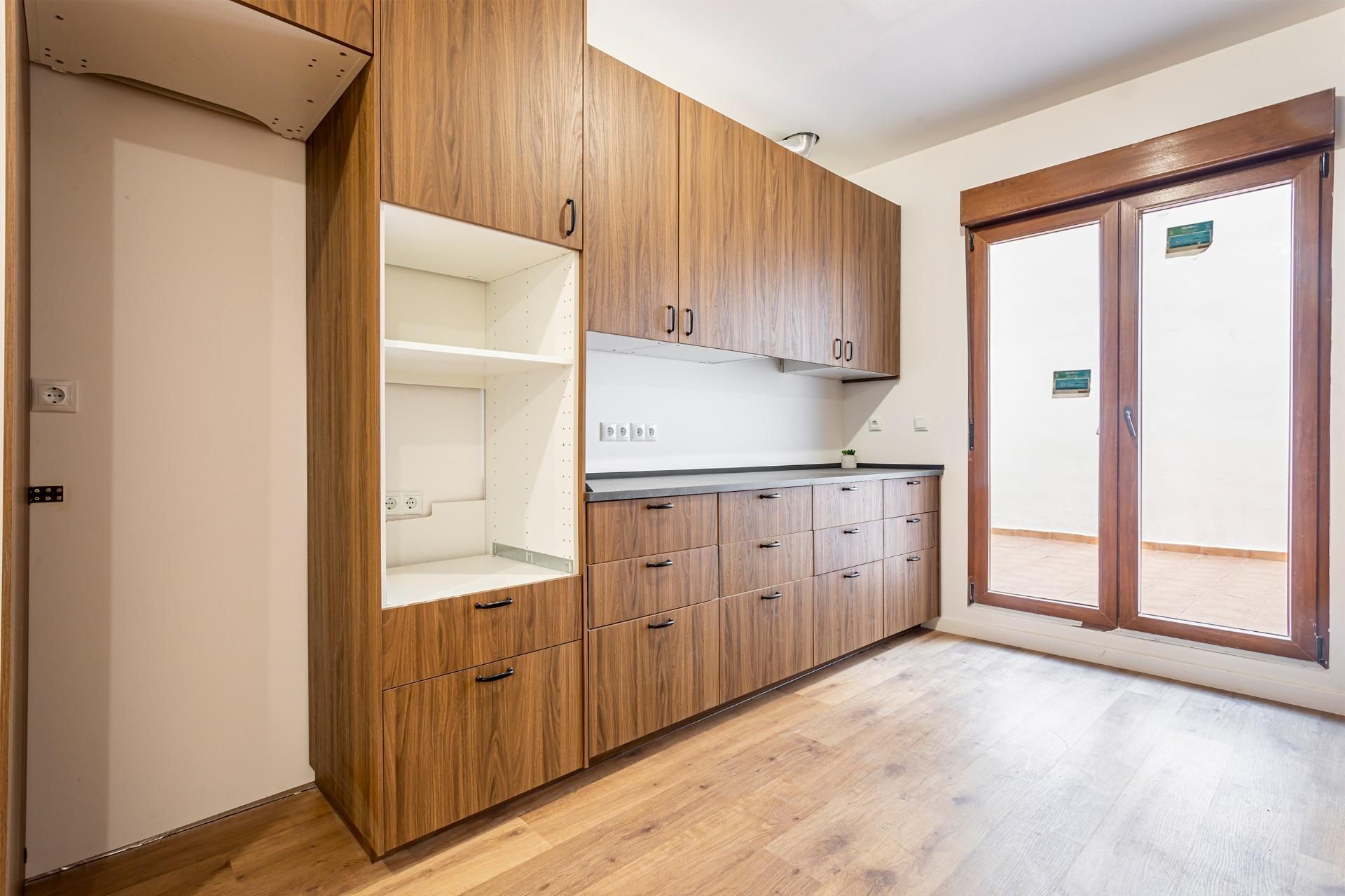 Kitchen of Planta baja for sale in Paterna  with Terrace