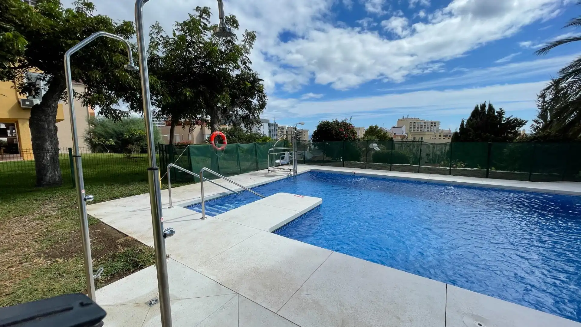 Swimming pool of Flat for sale in Torremolinos  with Terrace, Furnished and Community pool