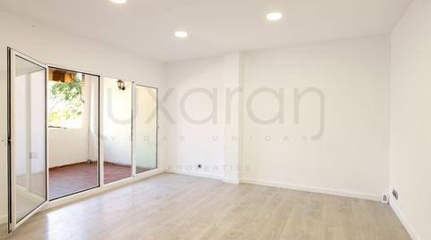 Foto 2 de Piso en venta en El Guinardó, Barcelona