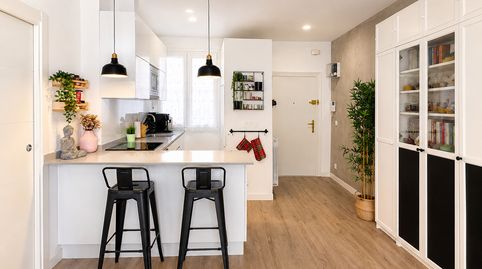 Foto 5 de Piso en venta en Zabalaren Zeharkalea, Miribilla, Bilbao