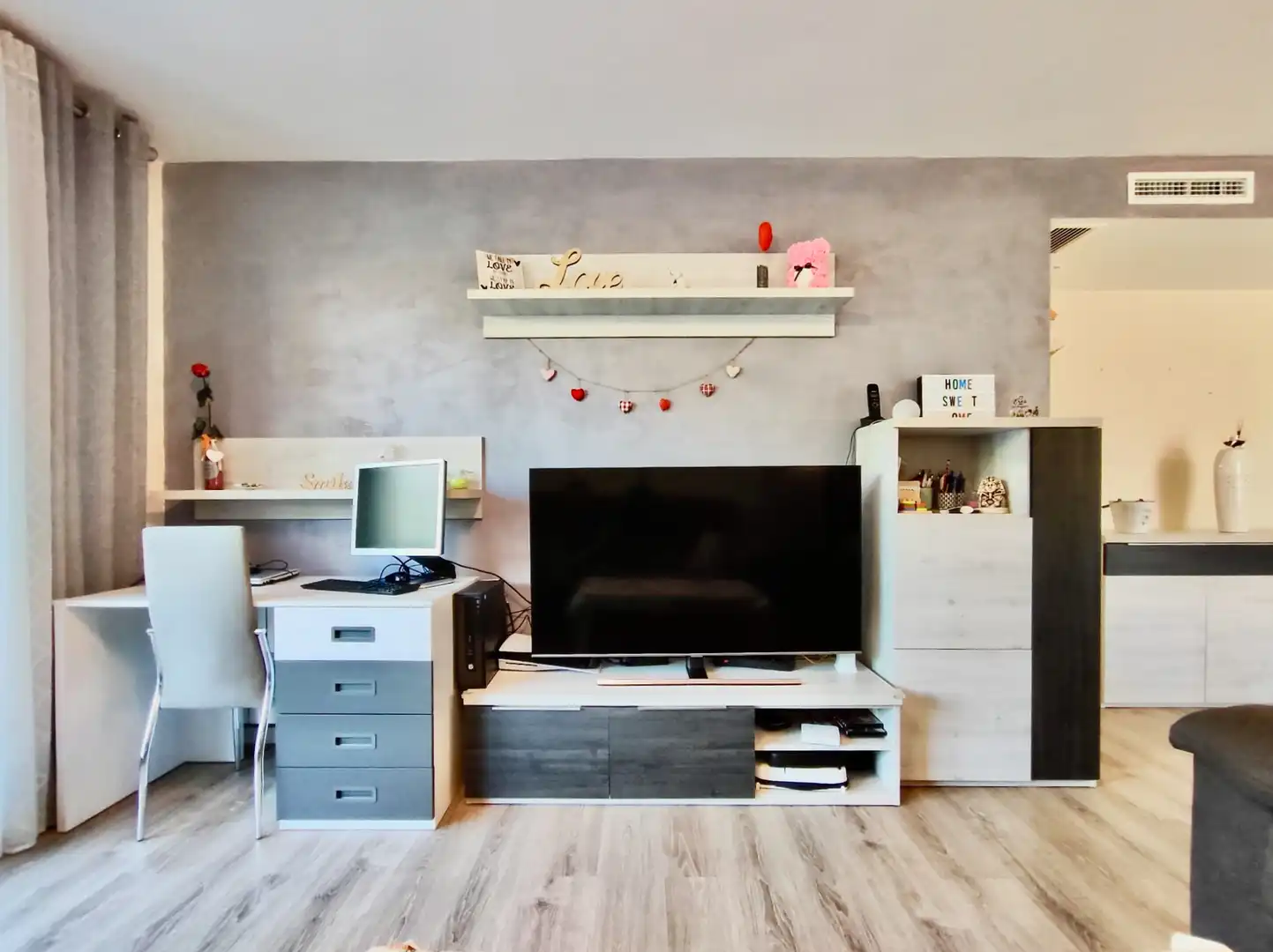 Living room of Flat for sale in Salou  with Air Conditioner, Heating and Parquet flooring
