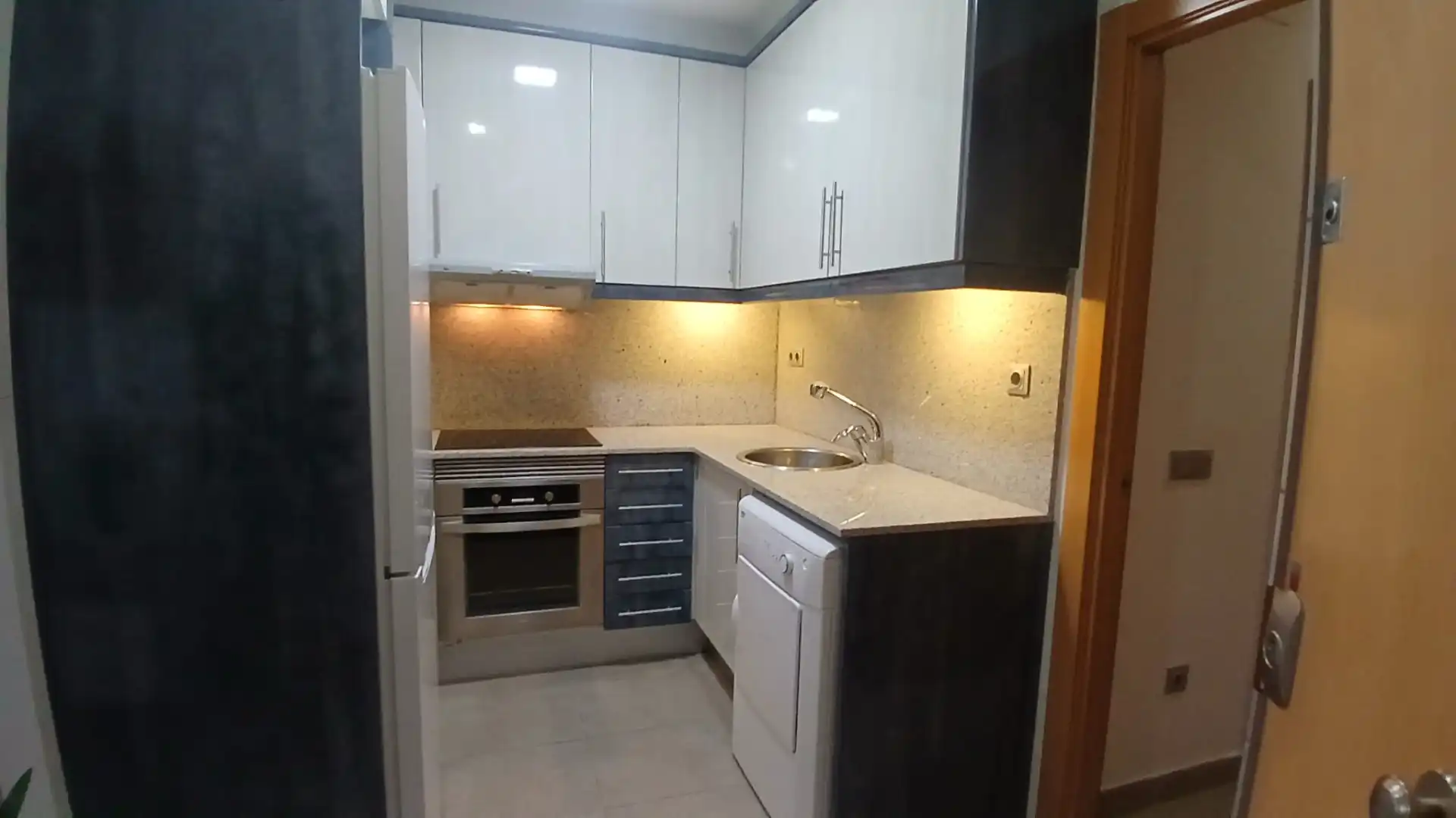 Apartment with lift for sale in Carrer de Raval, imagen 9