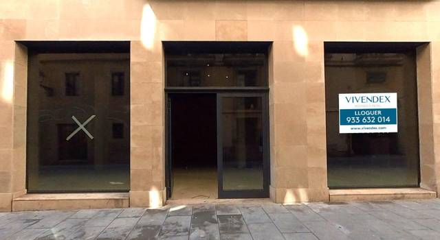 Local comercial en Alquiler en Barcelona - Carrer Carrer de lArc del Teatre en El Raval