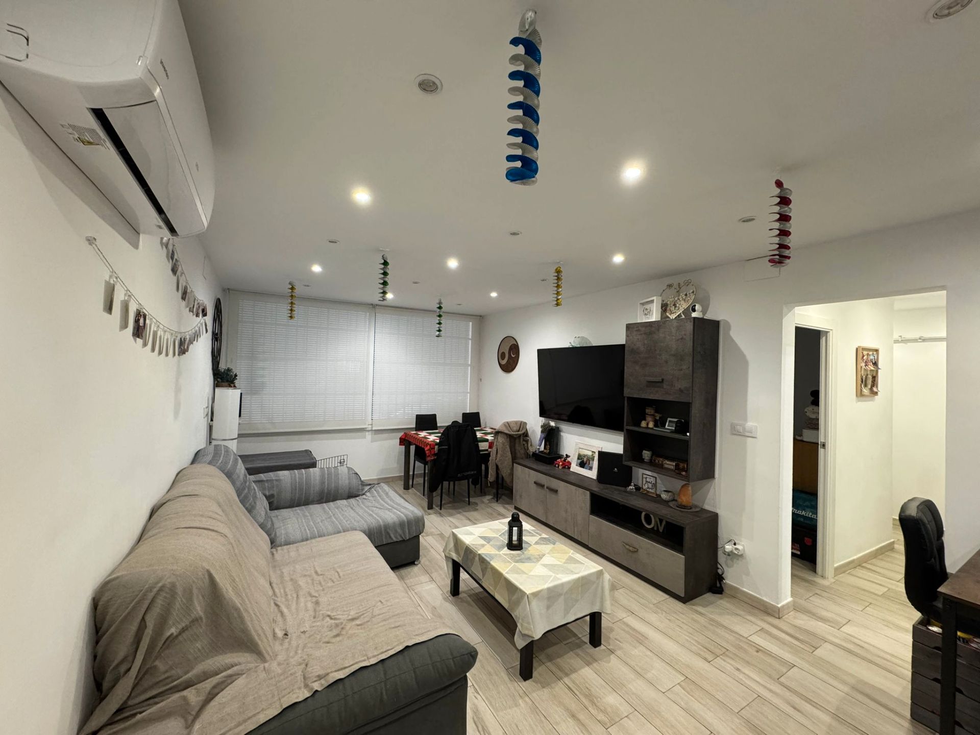 Sala d'estar de Pis en venda en Badalona amb Aire condicionat i Forn