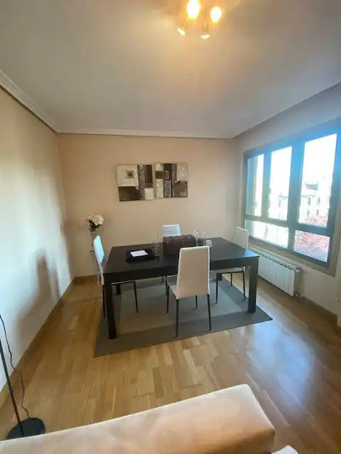 Piso en venta en HUCA - La Cadellada