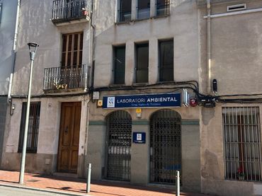 Local comercial en alquiler en Carrer del Nord