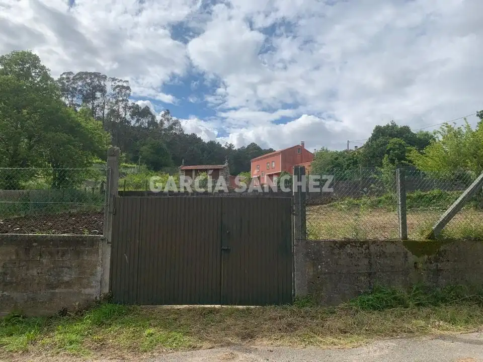 Residencial en venta en Boiro