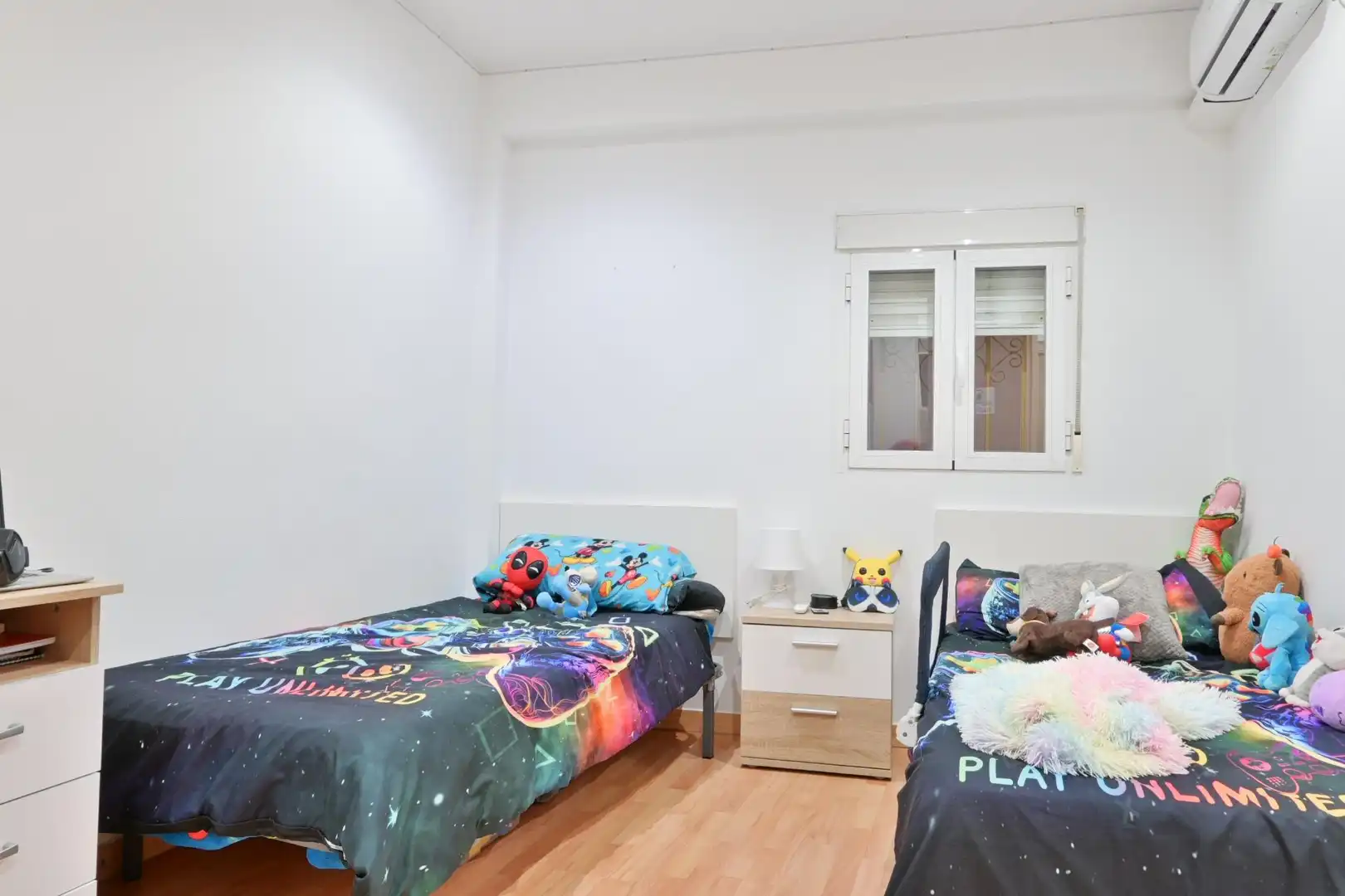 Habitación de Casa o chalet en venta en Sevilla con Aire acondicionado, Terraza y Trastero