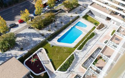 Piscina de Pis en venda en  Zaragoza Capital amb Aire condicionat i Terrassa