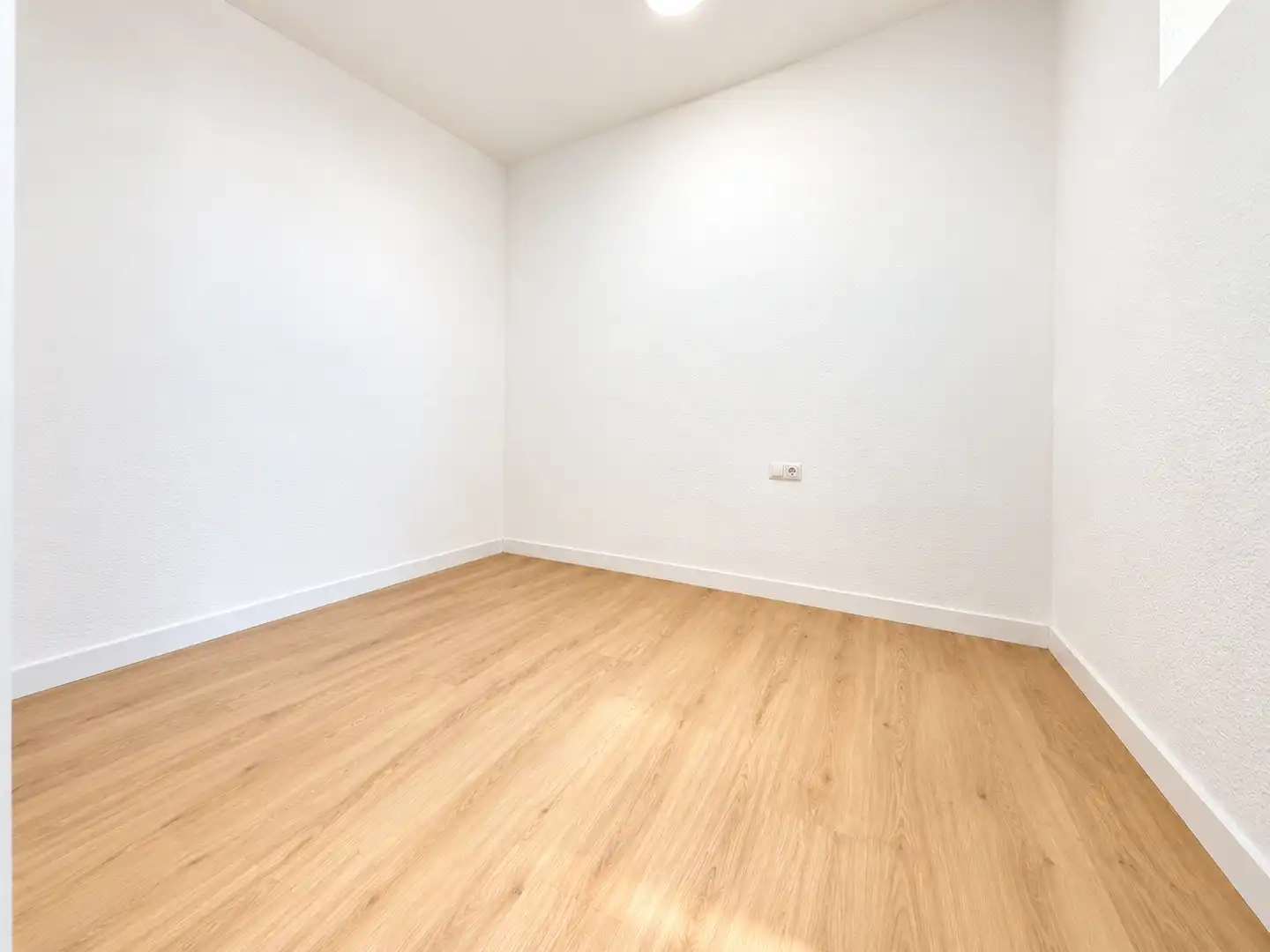 Wohnung mit Terrasse zum Verkauf in Calle de Ramón Calabuig, imagen 2
