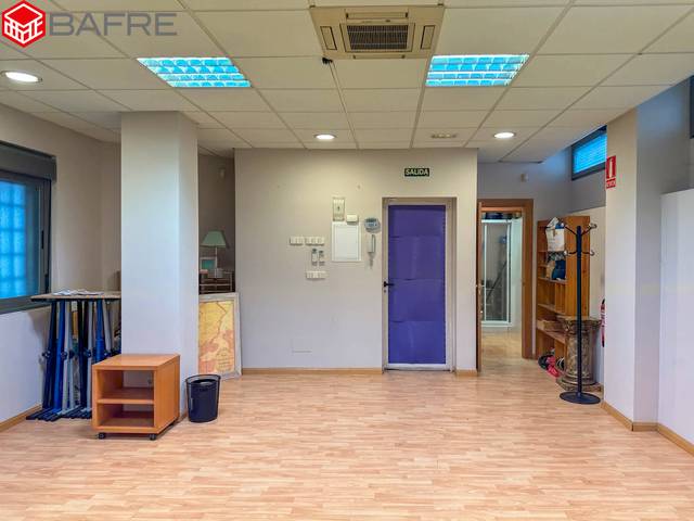 Local comercial en Venta en Calle Castillejos en Bellas Vistas