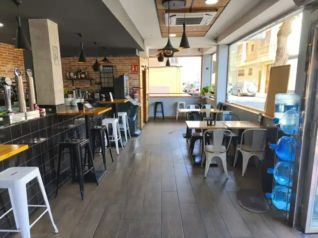Business premises for transfer in Calle Tejar 27, imagen 3